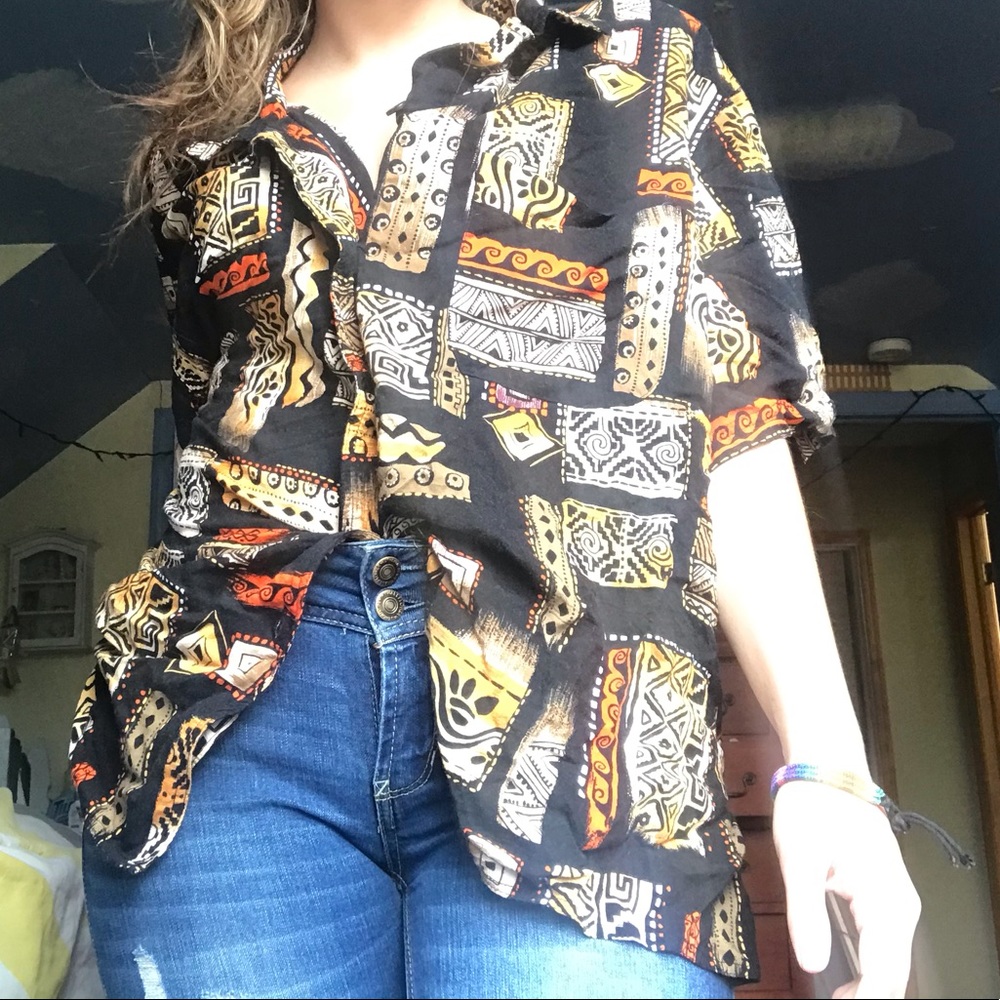 XXL orange and black shirt